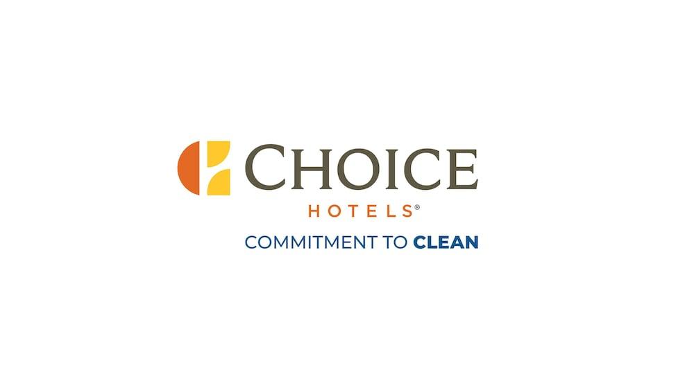 Quality Inn & Suites Westminster Seal Beach Экстерьер фото