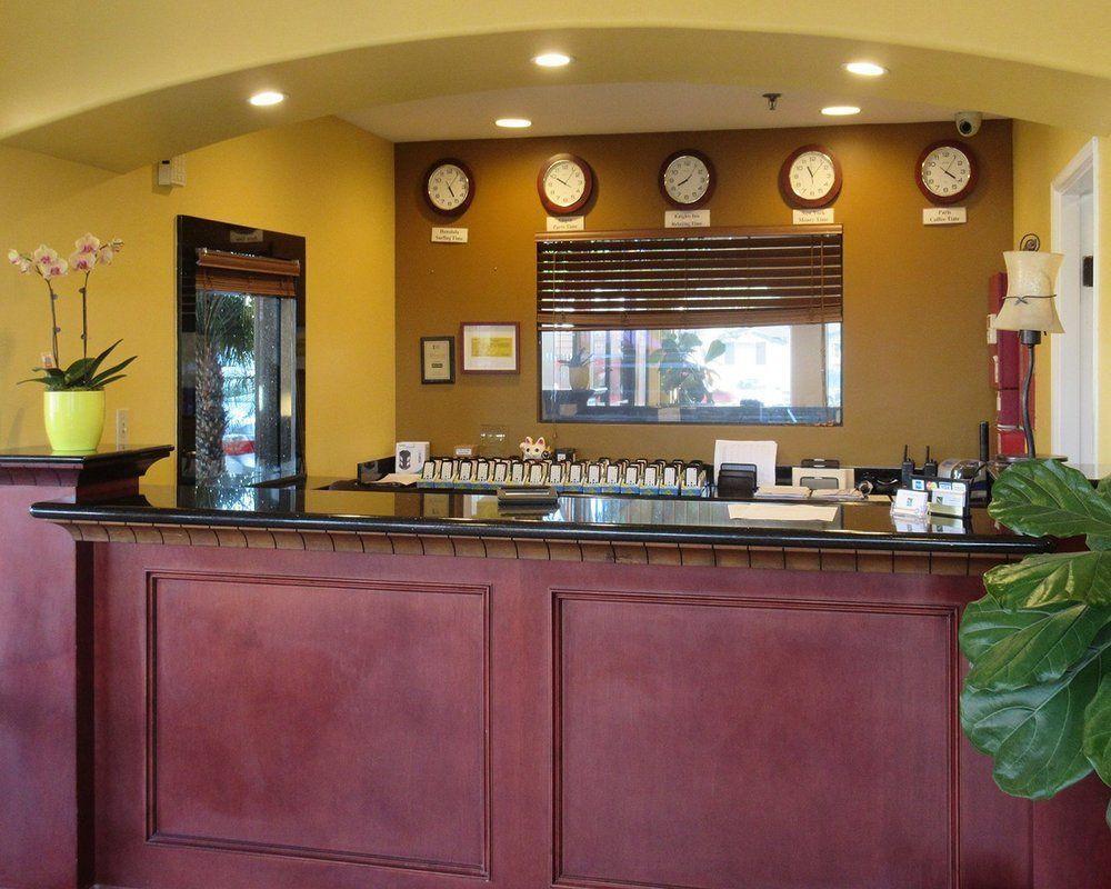 Quality Inn & Suites Westminster Seal Beach Экстерьер фото