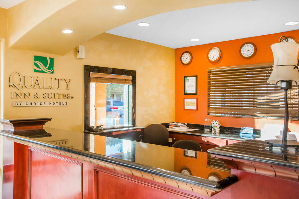 Quality Inn & Suites Westminster Seal Beach Экстерьер фото